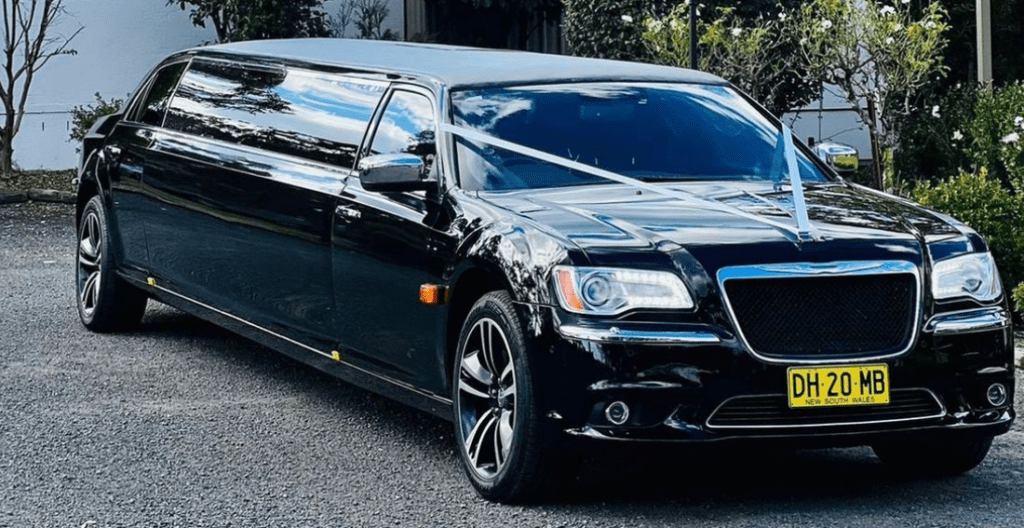 Top Reasons to Hire a Limousine for Your Next Big Event