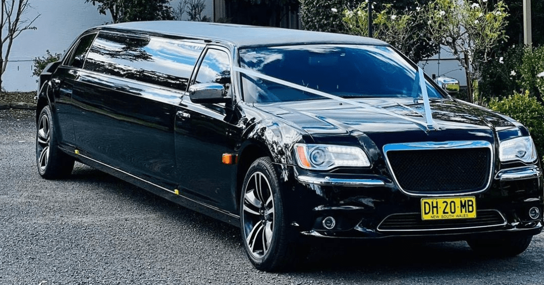 Top Reasons to Hire a Limousine for Your Next Big Event